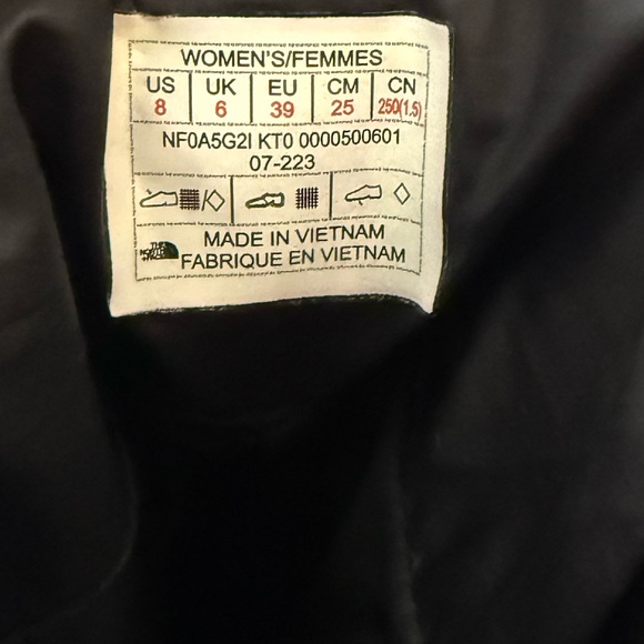 The North Face Women's Nuptse II Water Proof Bootie Size 8 - Picture 5 of 9